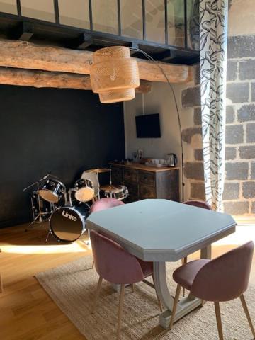 Chambres Et Maisons D'Hotes Du Prieure De La Bajasse - Le 1150 Vieille-Brioude 외부 사진